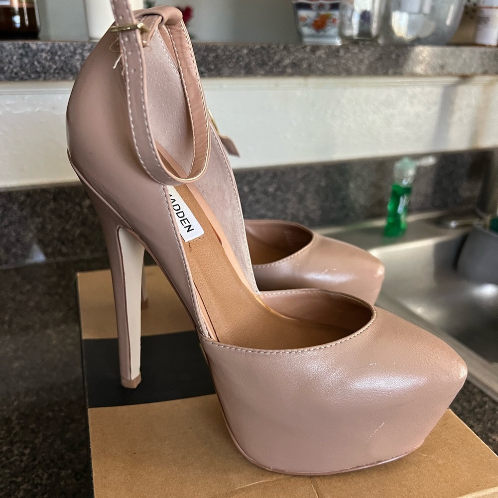 Steve Maden high heels pumps